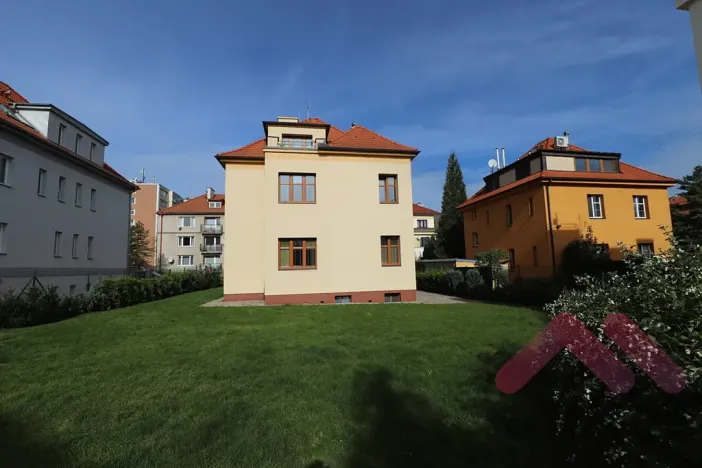 Pronájem bytu 3+kk, Praha - Michle, Na dědinách, 78 m2