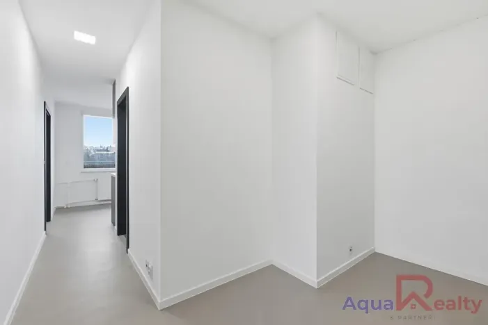 Prodej bytu 3+1, Karlovy Vary, Vítězná, 74 m2