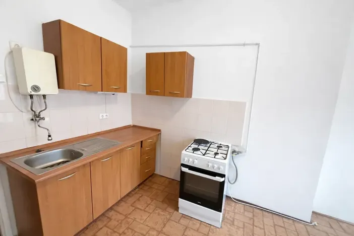 Pronájem bytu 2+kk, Praha - Holešovice, Poupětova, 50 m2