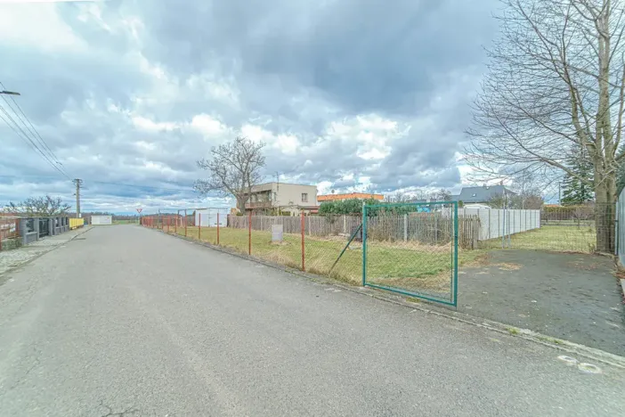 Prodej pozemku pro bydlení, Hrabyně, 1386 m2