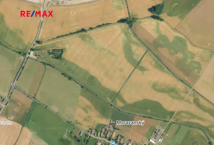Prodej pole, Moravany, 17821 m2