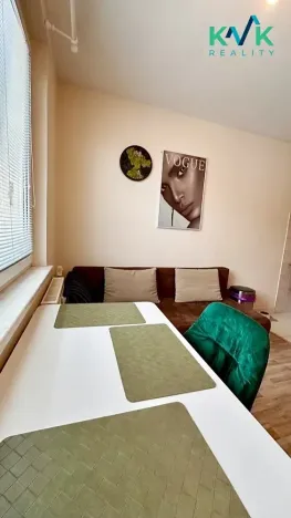 Prodej bytu 1+1, Karlovy Vary, Lidická, 36 m2