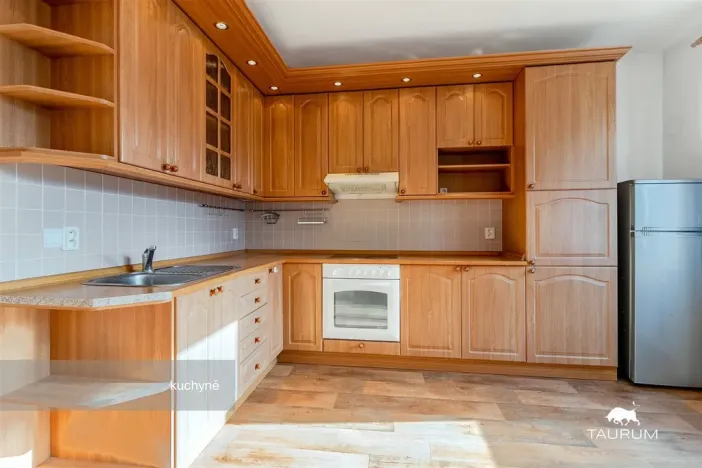 Prodej bytu 2+1, Tlučná, Na Čampuli, 65 m2