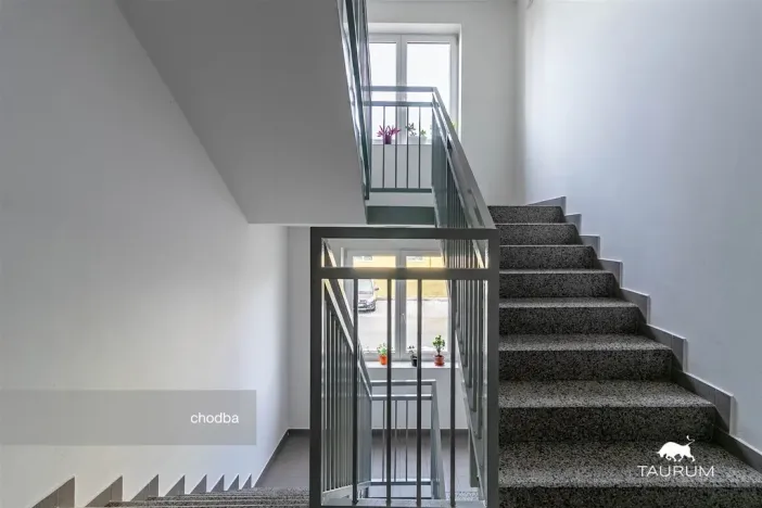 Prodej bytu 2+1, Tlučná, Na Čampuli, 65 m2