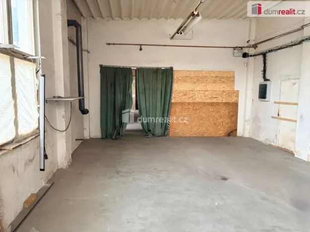 Pronájem skladu, Podivín, Husova, 130 m2