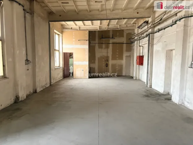 Pronájem skladu, Podivín, Husova, 79 m2