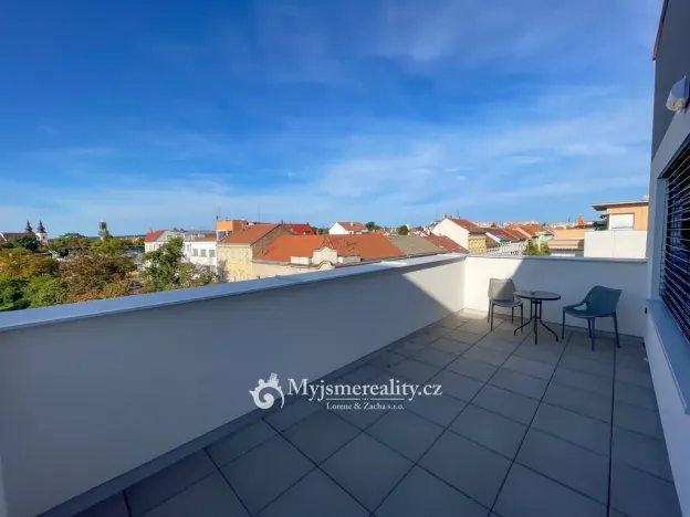 Pronájem bytu 3+kk, Znojmo, Kosmákova, 115 m2