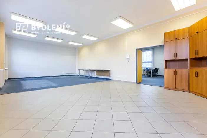 Pronájem kanceláře, Teplice, Modlanská, 153 m2