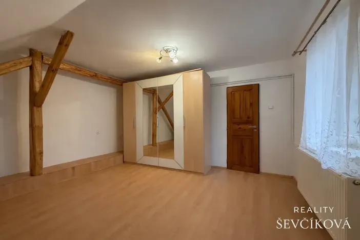 Pronájem bytu 3+kk, Hradec Králové, Miřiovského, 118 m2