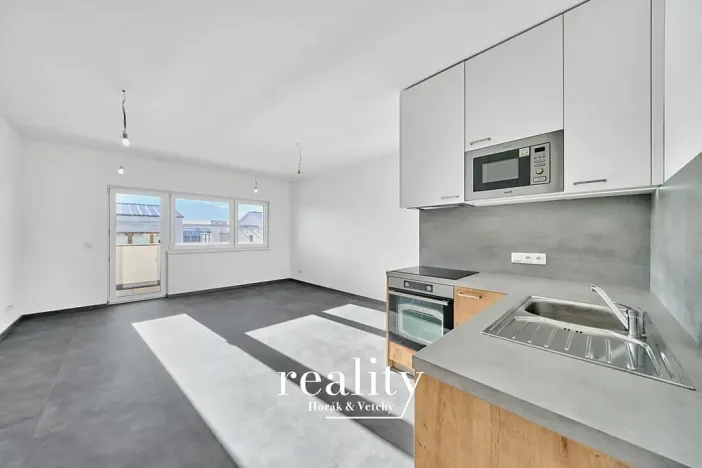 Pronájem bytu 1+kk, Znojmo, Višňová, 36 m2