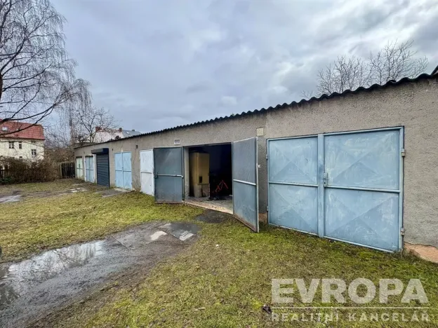 Prodej bytu 3+1, Plzeň - Jižní Předměstí, Brožíkova, 85 m2