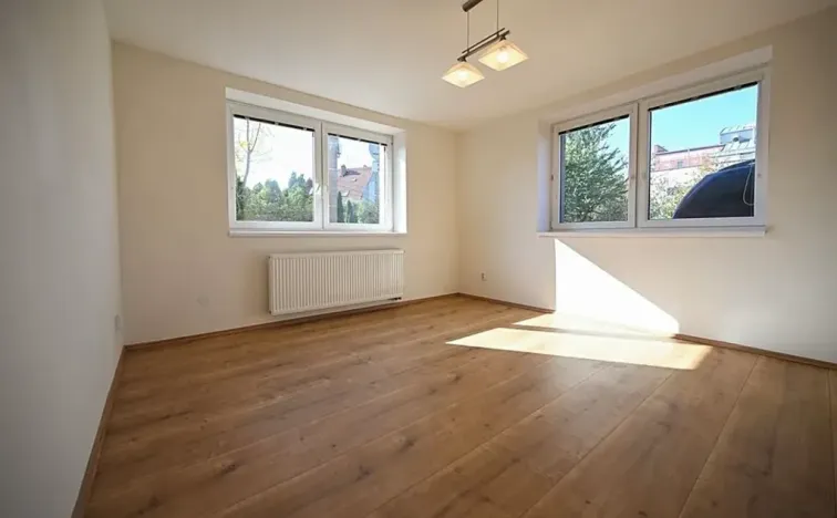 Pronájem bytu 2+1, Bučovice, Rybničná, 57 m2