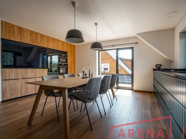 Prodej chalupy, Staré Město, 300 m2