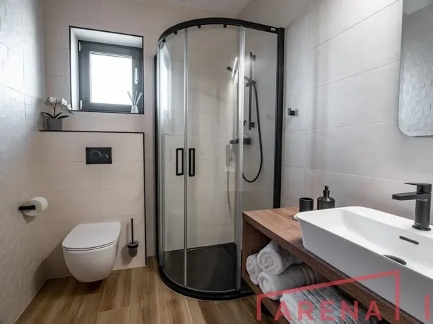 Prodej chalupy, Staré Město, 300 m2