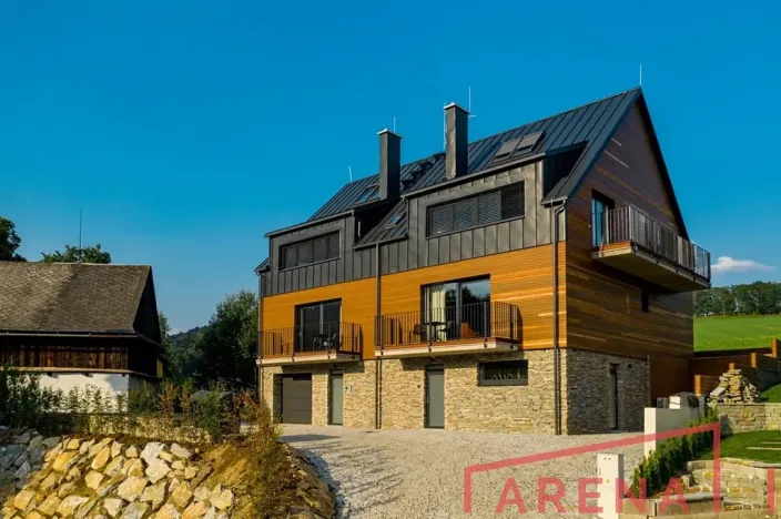 Prodej chalupy, Staré Město, 300 m2