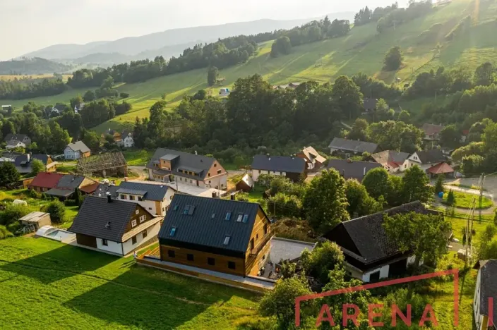 Prodej chalupy, Staré Město, 300 m2