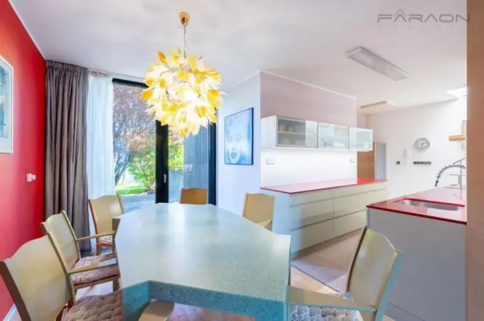 Prodej rodinného domu, Praha - Vokovice, Suttnerové, 268 m2