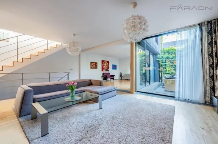 Prodej rodinného domu, Praha - Vokovice, Suttnerové, 268 m2