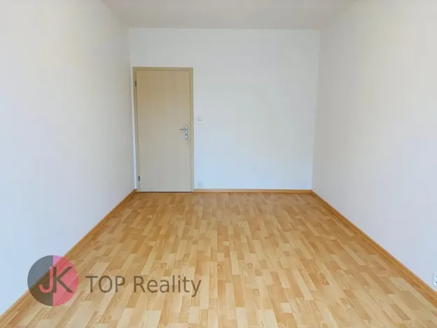 Pronájem bytu 2+kk, Praha - Hostivař, náměstí Přátelství, 58 m2