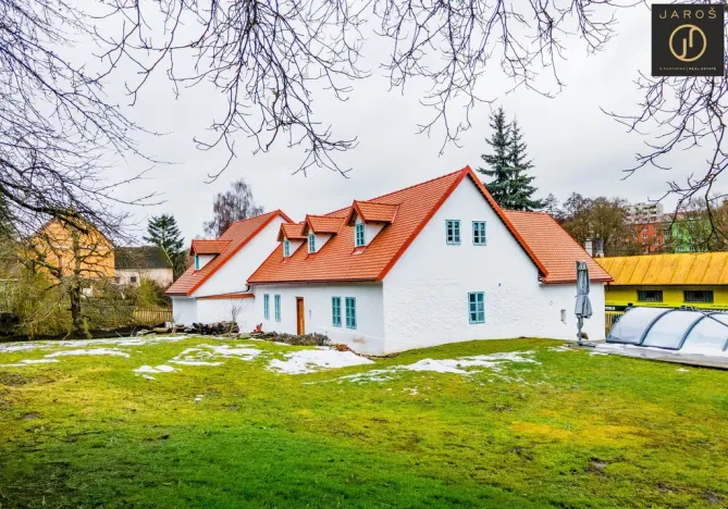 Prodej chalupy, Žlutice, 187 m2