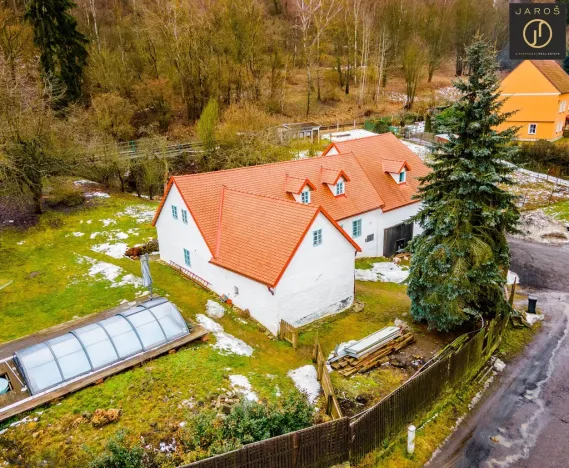 Prodej chalupy, Žlutice, 187 m2