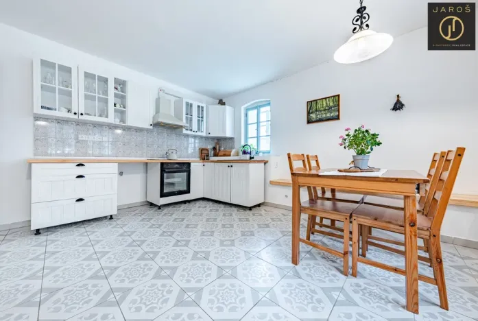 Prodej rodinného domu, Žlutice, 187 m2