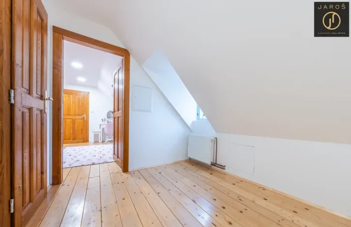 Prodej rodinného domu, Žlutice, 187 m2