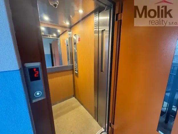 Pronájem bytu 2+kk, Most, Jana Kubelíka, 40 m2