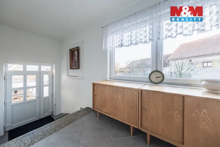 Prodej rodinného domu, Spálené Poříčí - Struhaře, 225 m2