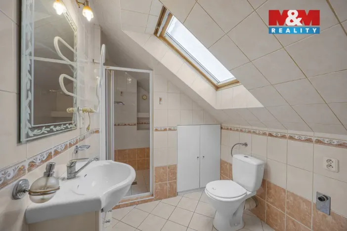 Prodej rodinného domu, Dobruška, Spojovací, 288 m2