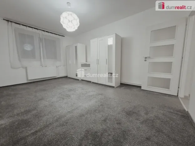 Pronájem bytu 2+1, Hoštka - Kochovice, Lužická, 59 m2