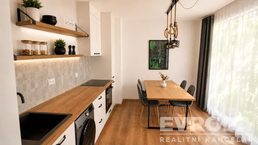 Prodej bytu 2+kk, Černý Důl, 47 m2