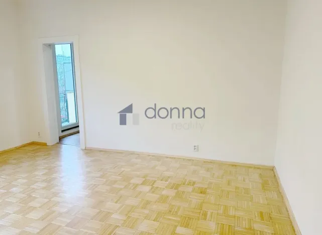 Pronájem bytu 2+kk, Praha, U staré plynárny, 43 m2