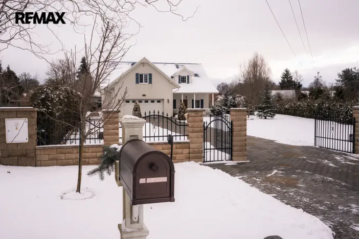 Prodej rodinného domu, Tochovice, 597 m2