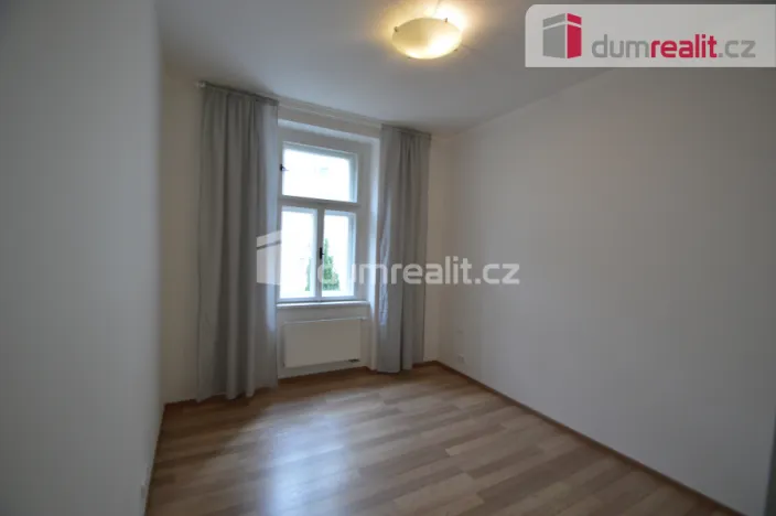 Pronájem bytu 2+1, Praha - Smíchov, U Nikolajky, 68 m2