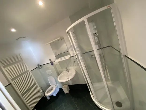 Pronájem bytu 2+kk, Praha - Holešovice, Ovenecká, 70 m2