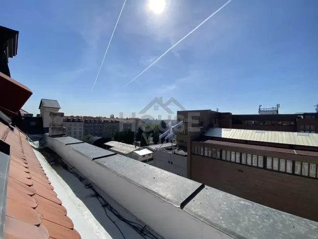 Pronájem bytu 2+kk, Praha - Holešovice, Ovenecká, 70 m2