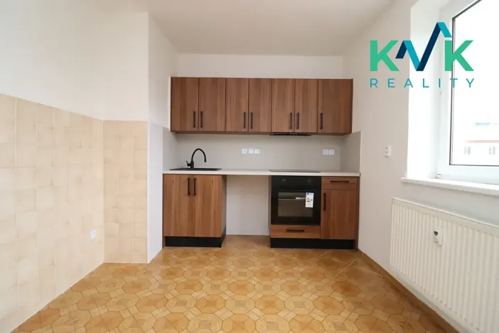 Pronájem bytu 1+1, Sokolov, Nádražní, 41 m2