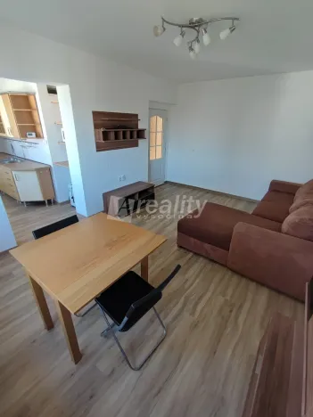 Pronájem bytu 3+1, Náměšť nad Oslavou, B. Němcové, 60 m2