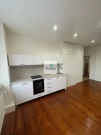 Pronájem bytu 2+kk, Mělník, náměstí Míru, 46 m2