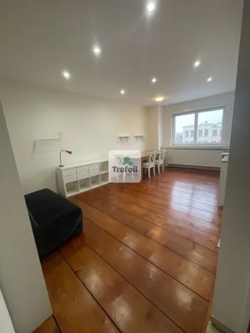 Pronájem bytu 2+kk, Mělník, náměstí Míru, 46 m2