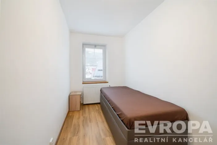 Prodej bytu 3+1, Svoboda nad Úpou, Kostelní, 49 m2