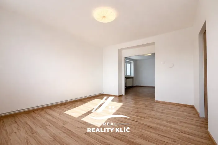 Pronájem bytu 2+1, Dolní Benešov, Osada míru, 55 m2