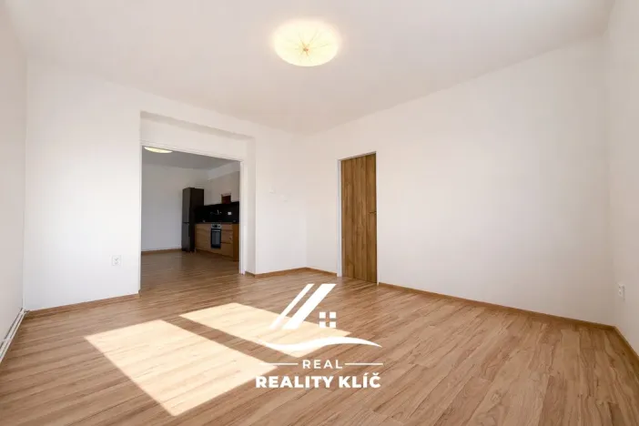 Pronájem bytu 2+1, Dolní Benešov, Osada míru, 55 m2