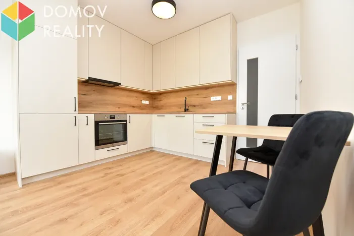 Pronájem bytu 2+kk, Hořovice, Pšeničná, 43 m2