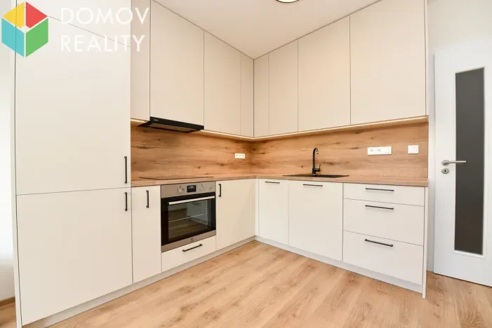 Pronájem bytu 2+kk, Hořovice, Pšeničná, 43 m2