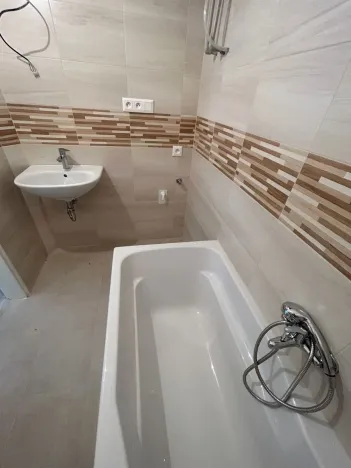 Pronájem bytu 1+kk, Praha - Strašnice, Věšínova, 40 m2