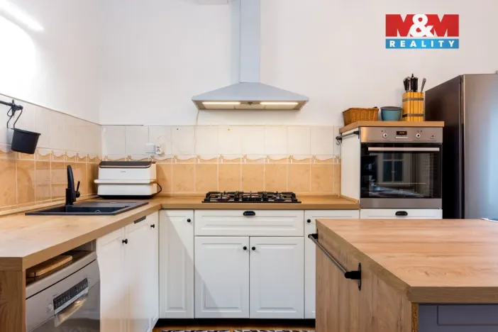 Prodej rodinného domu, Ostrava - Kunčičky, Pernerova, 309 m2