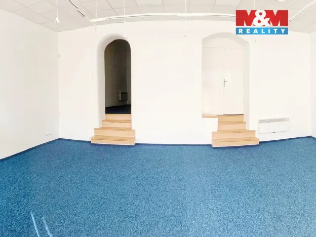 Pronájem obchodního prostoru, Mladá Boleslav - Mladá Boleslav I, Staroměstské náměstí, 80 m2