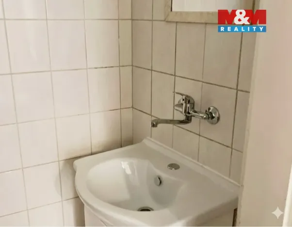 Pronájem obchodního prostoru, Mladá Boleslav - Mladá Boleslav I, Staroměstské náměstí, 80 m2